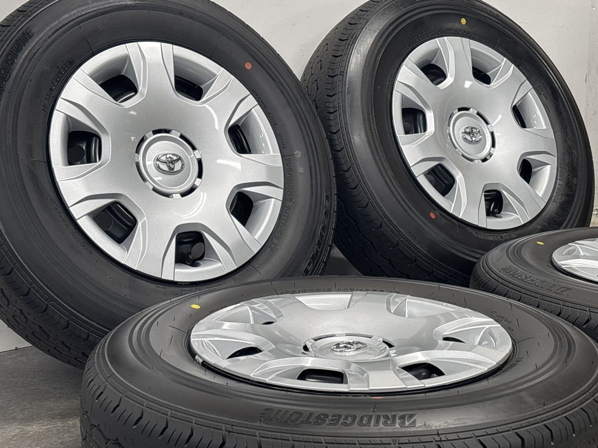 2025年製 新車外し品】トヨタ 200 ハイエース 純正 15in 6J +35