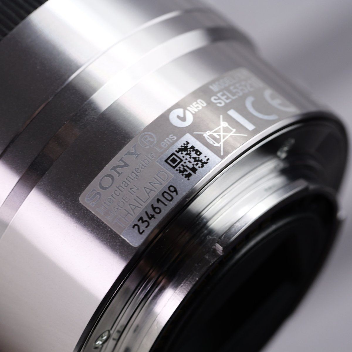 訳有品 SONY E 55-210mm F4.5-6.3 OSS SEL55210 シルバー レンズ 訳有品 SONY E 55-210mm F4.5-6.3 OSS SEL55210 シルバー レンズ