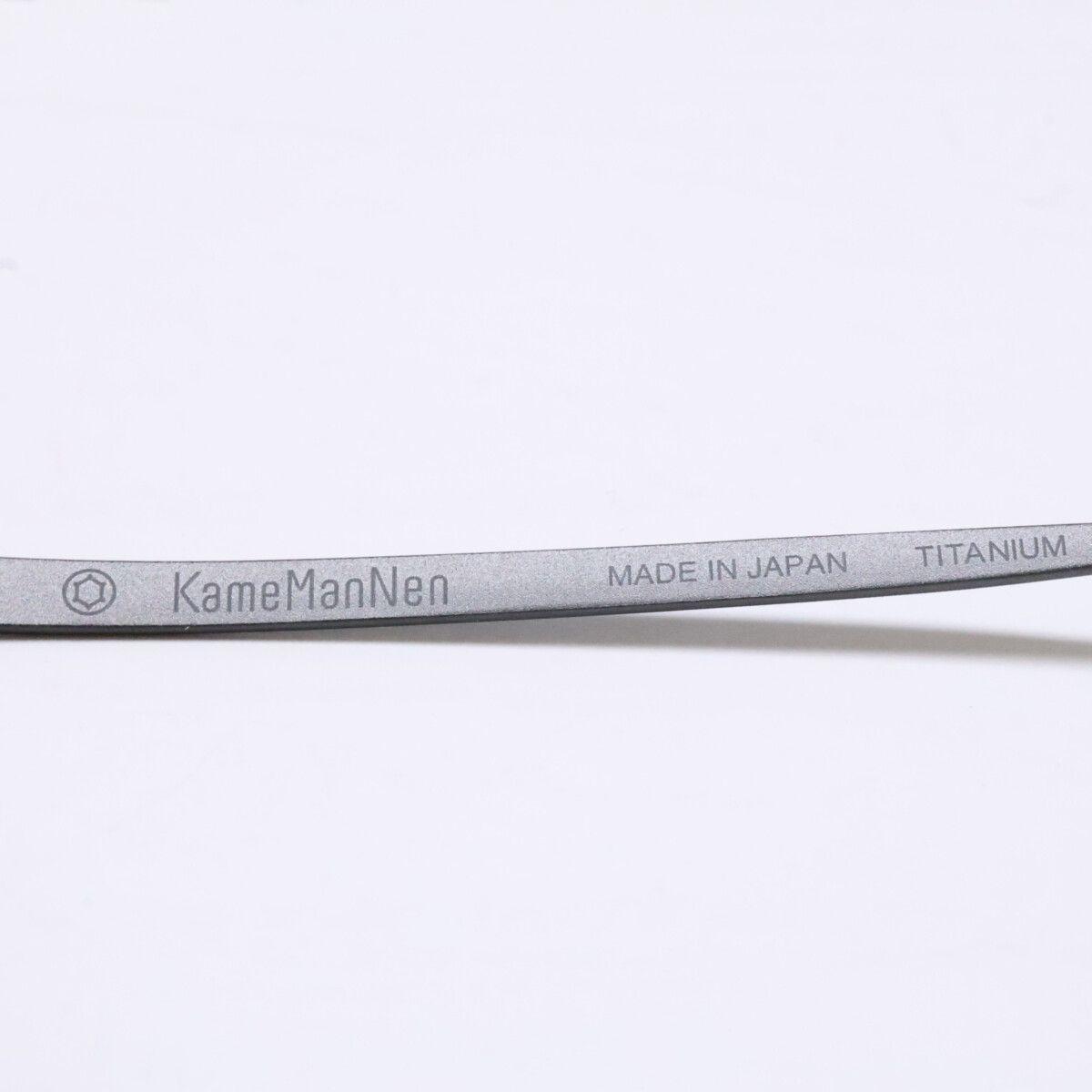 KameManNen カメマンネン 【美品】KMN9918 MBK TITANIUM デモレンズ