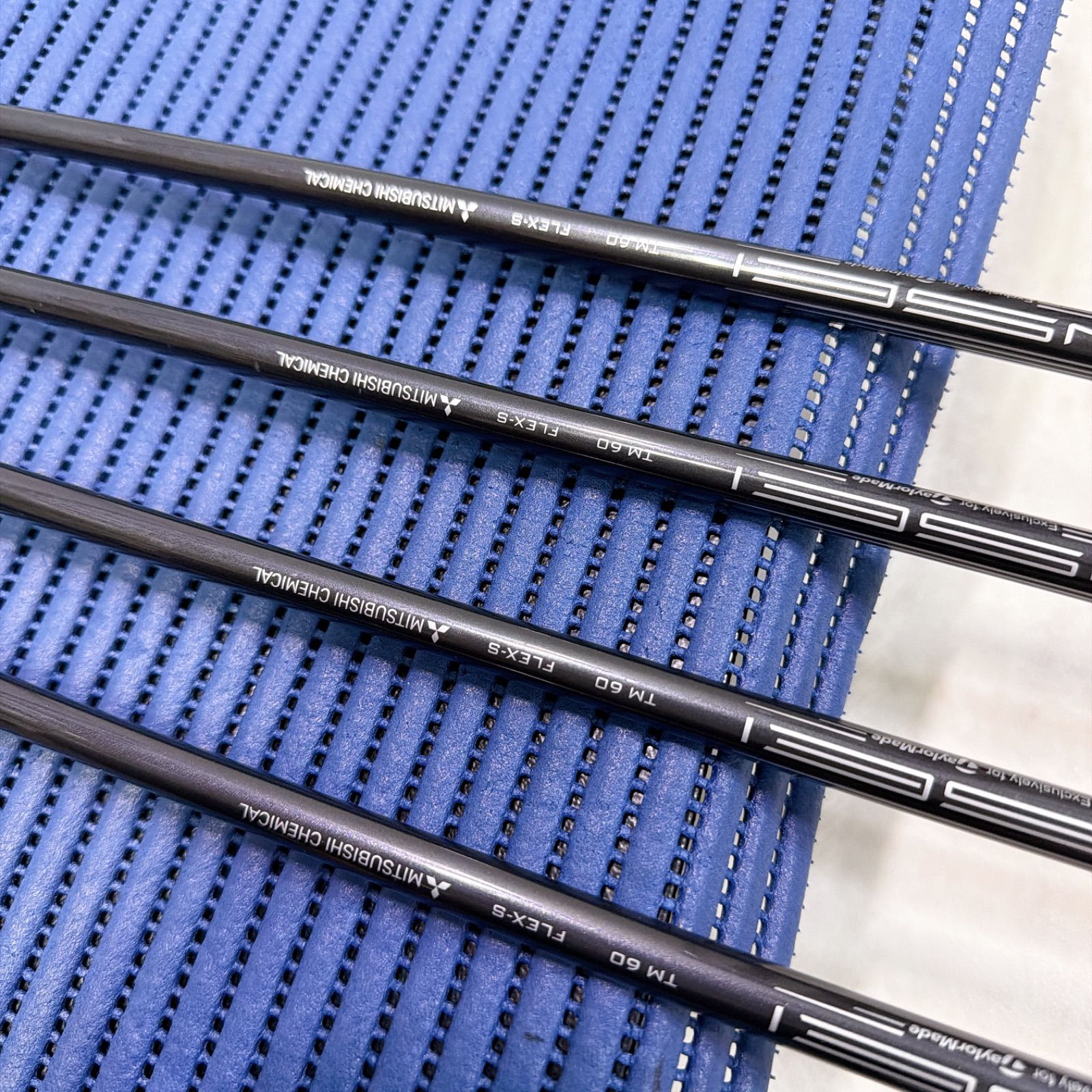 テーラーメイド ステルス 2022年モデル 7-PW 4本 アイアンセット 