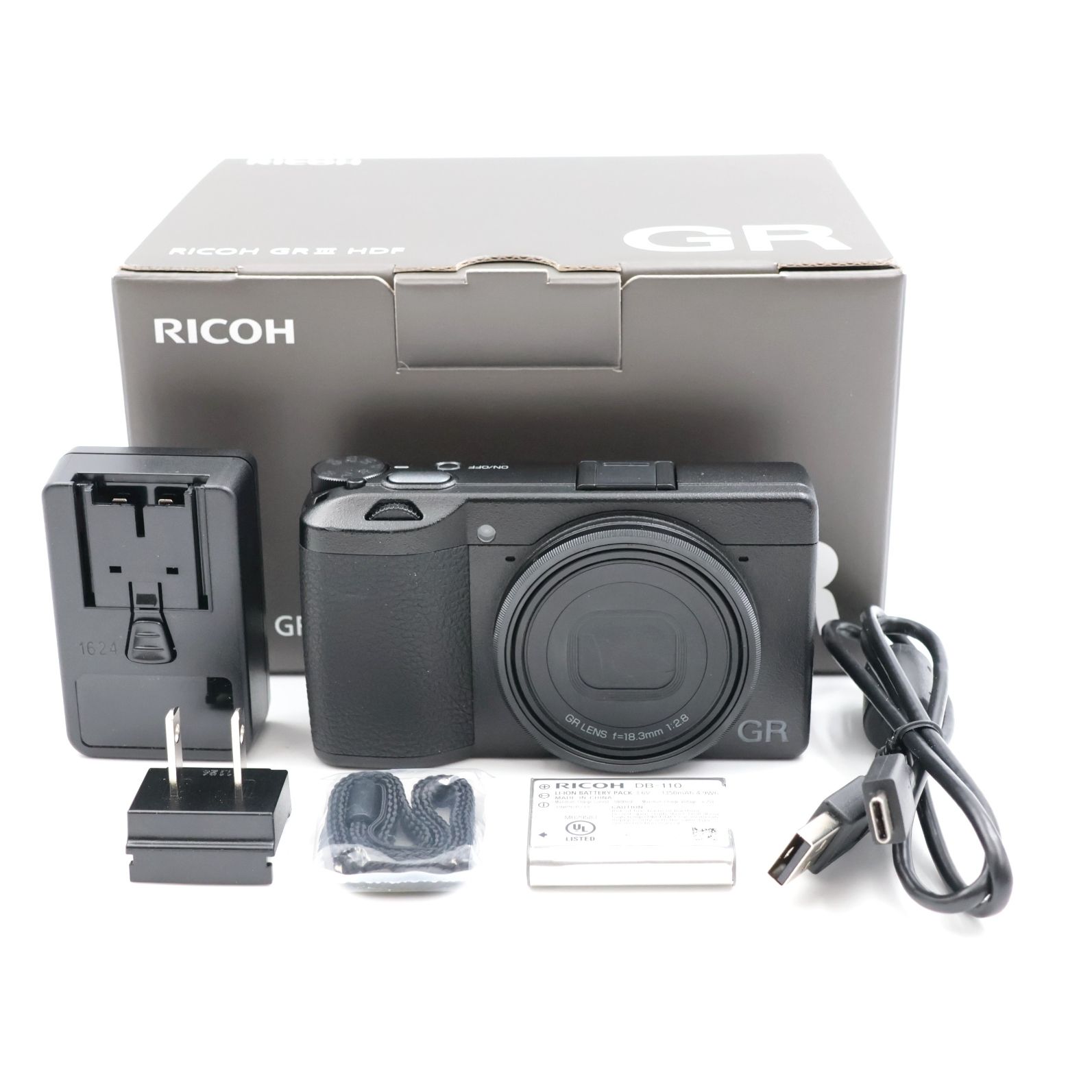 □シャッター数6597枚！極上品□ RICOH GR III HDF ブラック