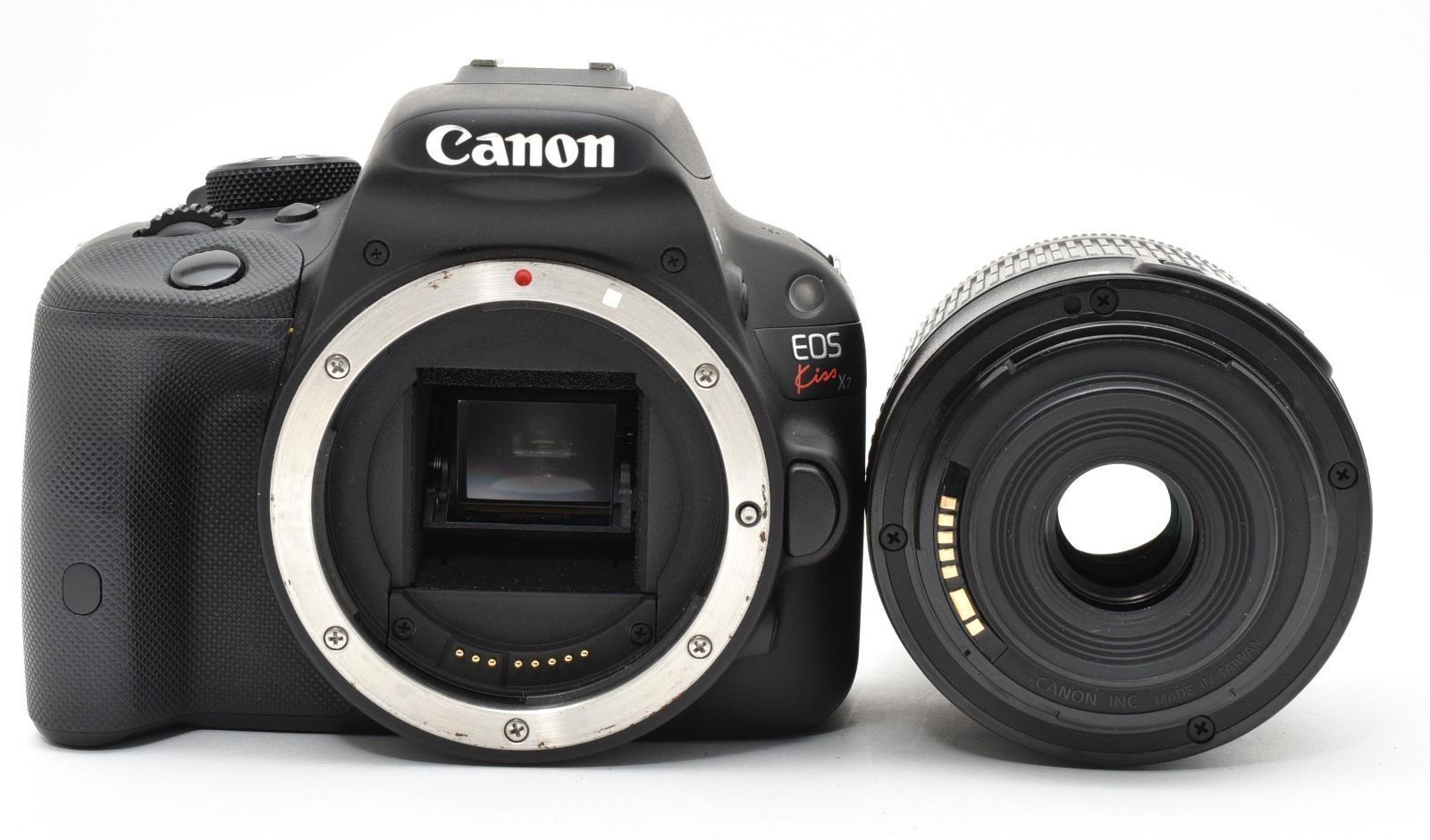 F12[7886]23☆極美品☆ キヤノン Canon EOS kiss X7 ボディ 18-55mm IS