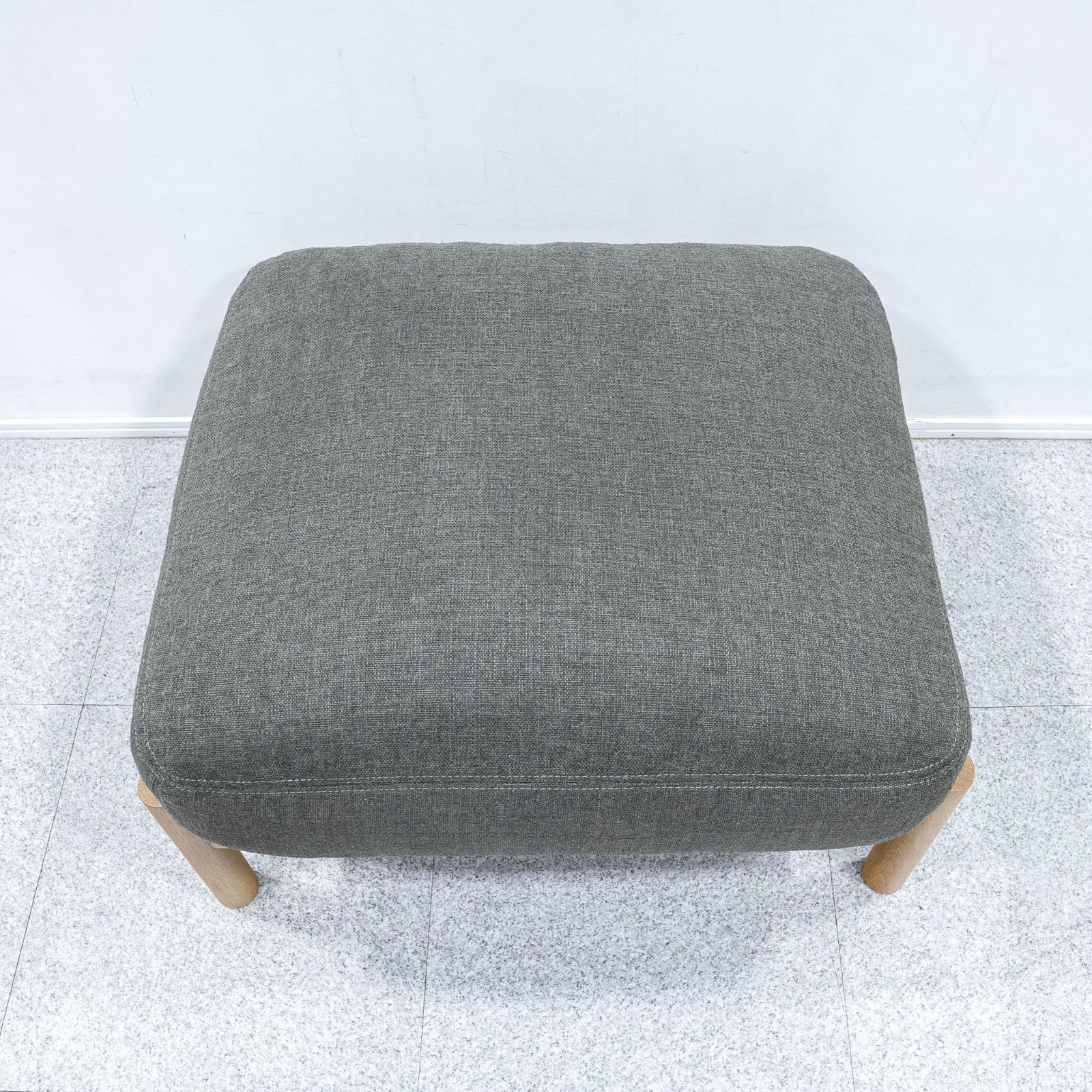 展示品】IDEE / DIMANCHE OTTOMAN / イデー - メルカリ