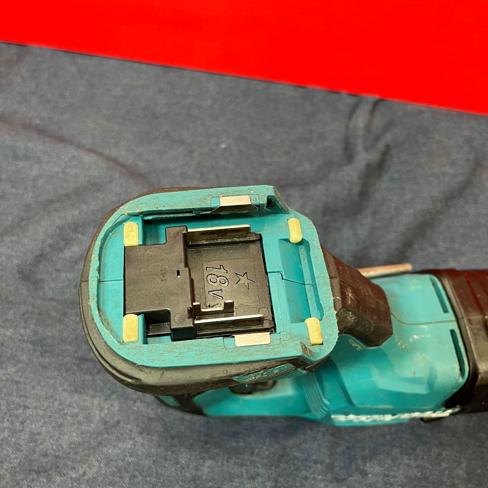 【中古品】★マキタ(makita) コードレスレシプロソー JR187DRGX【東大和店】 【中古品】★マキタ(makita) コードレスレシプロソー JR187DRGX【東大和店】