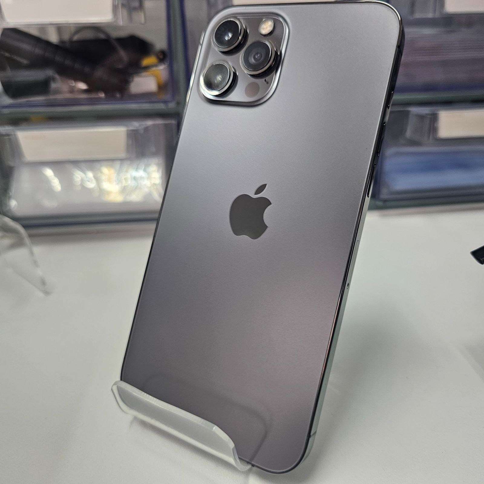 iPhone12Pro 256GB Black SIMフリー バッテリー100% - メルカリ
