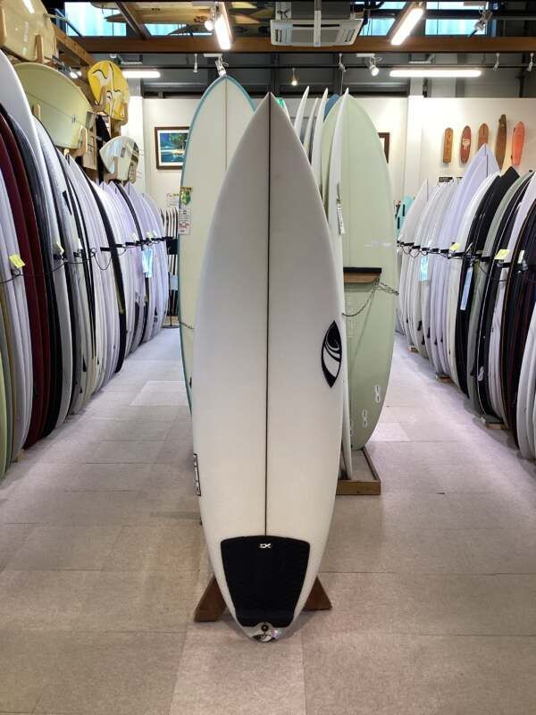 【ムラスポOUTLET公式】中古サーフボード USED SHARP EYE シャープアイ STORMS 5’10 1/2 ストームズ PU ショートボード サーフィン ムラサキスポーツ OUTLET アウトレット 【ムラスポOUTLET公式】中古サーフボード USED SHARP EYE シャープアイ STORMS 5’10 1/2 ストームズ PU ショートボード サーフィン ムラサキスポーツ OUTLET アウトレット