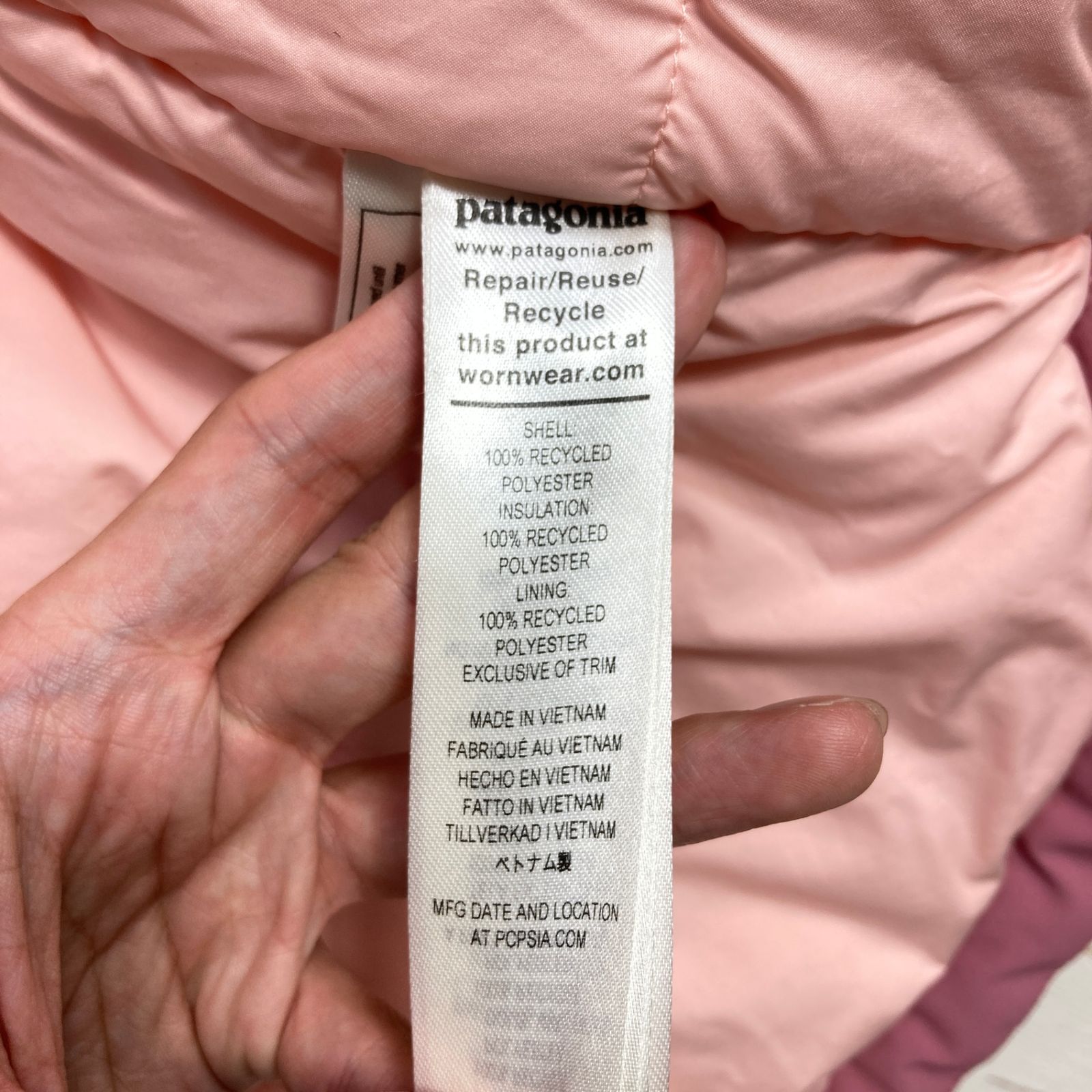 📦️Baby's 5T ピンク系 2022 Patagonia ( パタゴニア ) スノー パイル