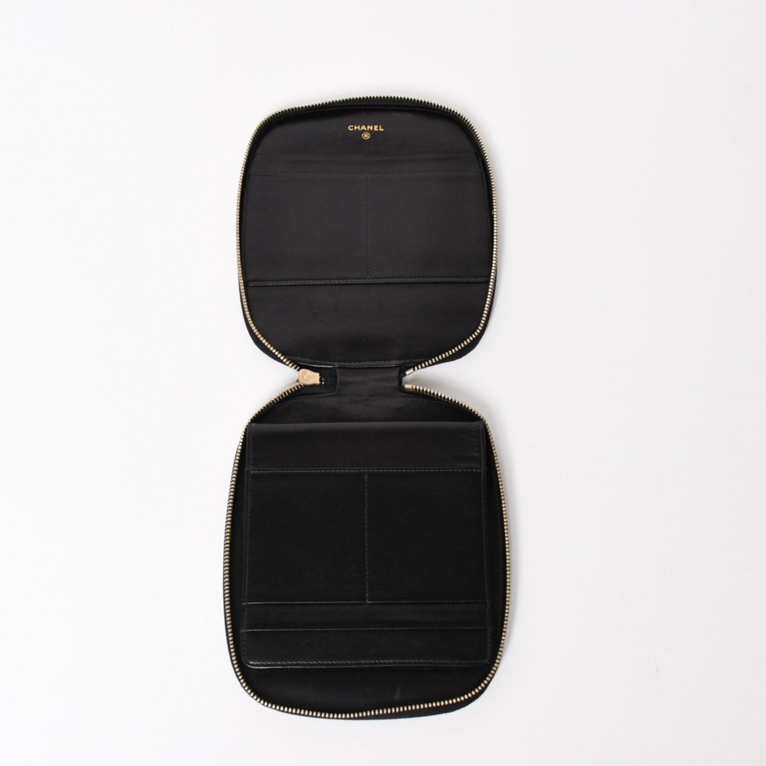CHANEL シャネル ニュートラベルライン マルチポーチ CDケース 小物