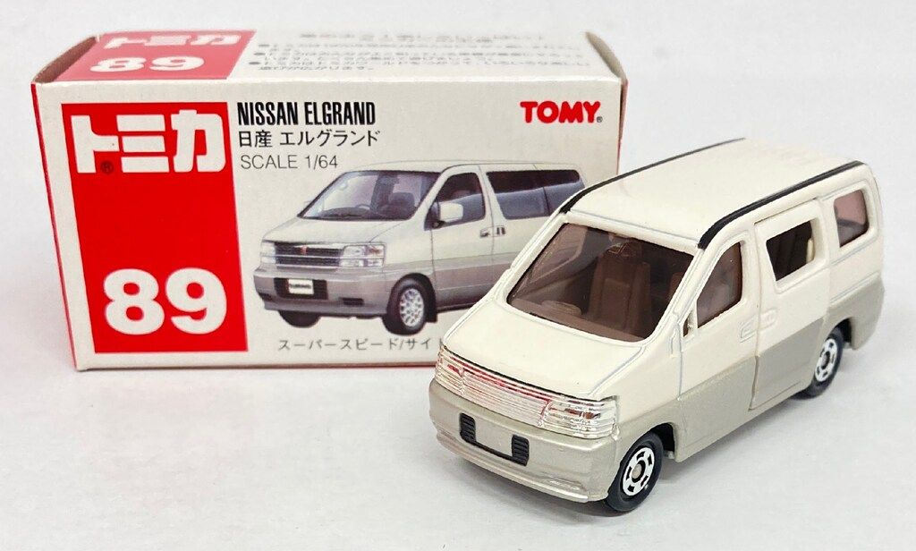 トミー トミカ/中国製 日産エルグランド 89 - メルカリ