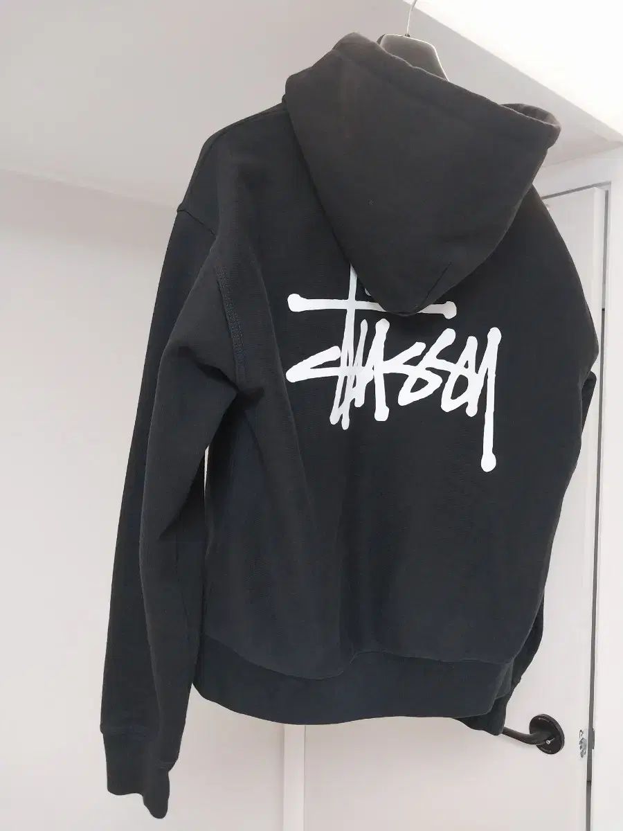 STUSSY WHO ジップアップ M (Kream購入)
