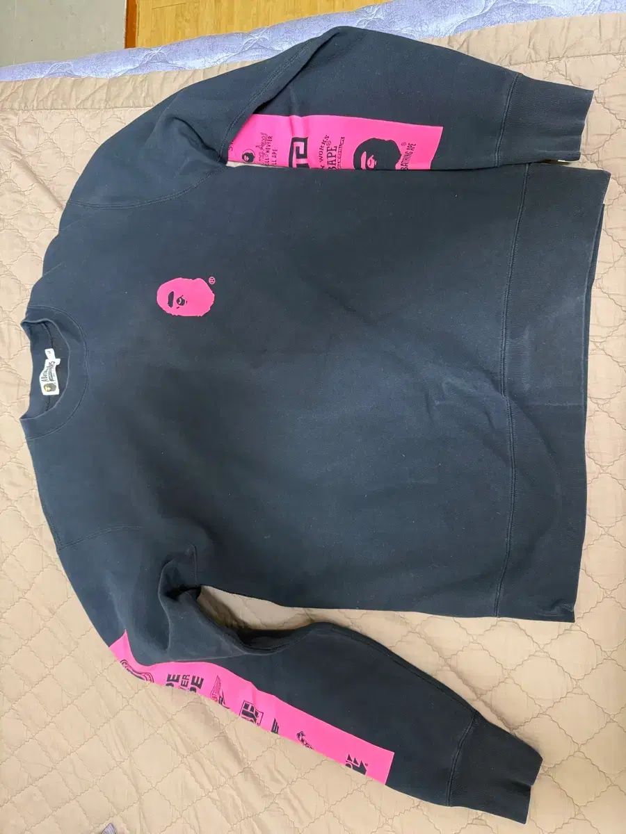 xl A BATHING APE アベイシングエイプ スウェット