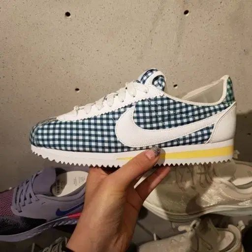 (新品)NIKE ナイキ コルテッツ クラシック QS CHECK ブルーフォース 235 10,523円