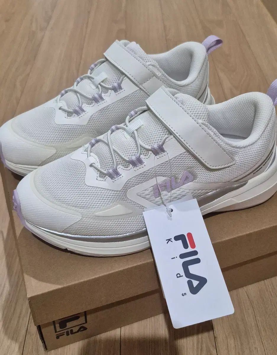 FILA キッズ スニーカー 230