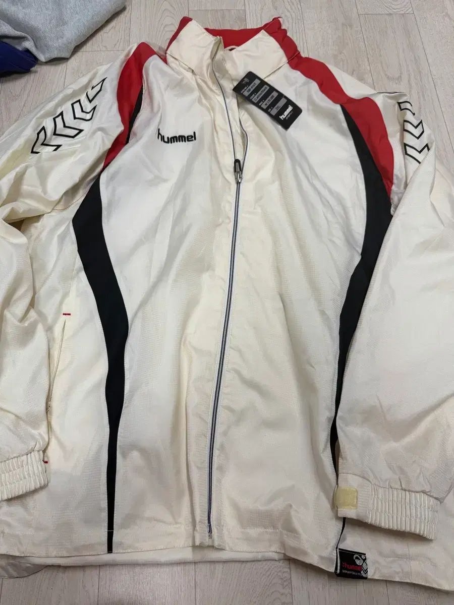 hummel(ヒュンメル) トラック ジャケット / タグ付き / 2XL