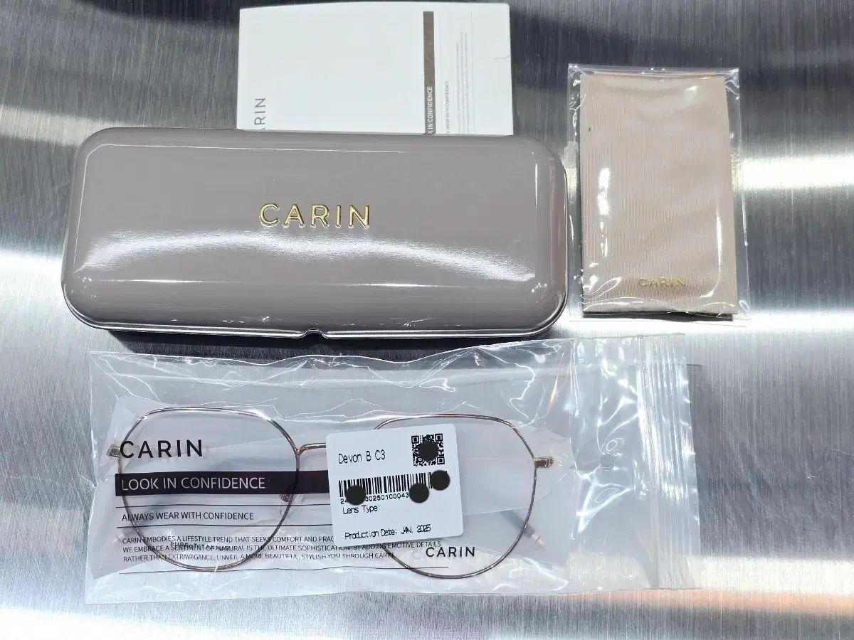 カリン デボンB C3COLOR 未使用品