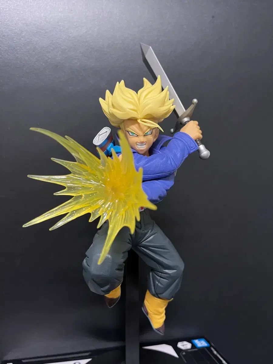 ドラゴンボール トランクス フィギュア ドラゴンボールZ BWFC 造形
