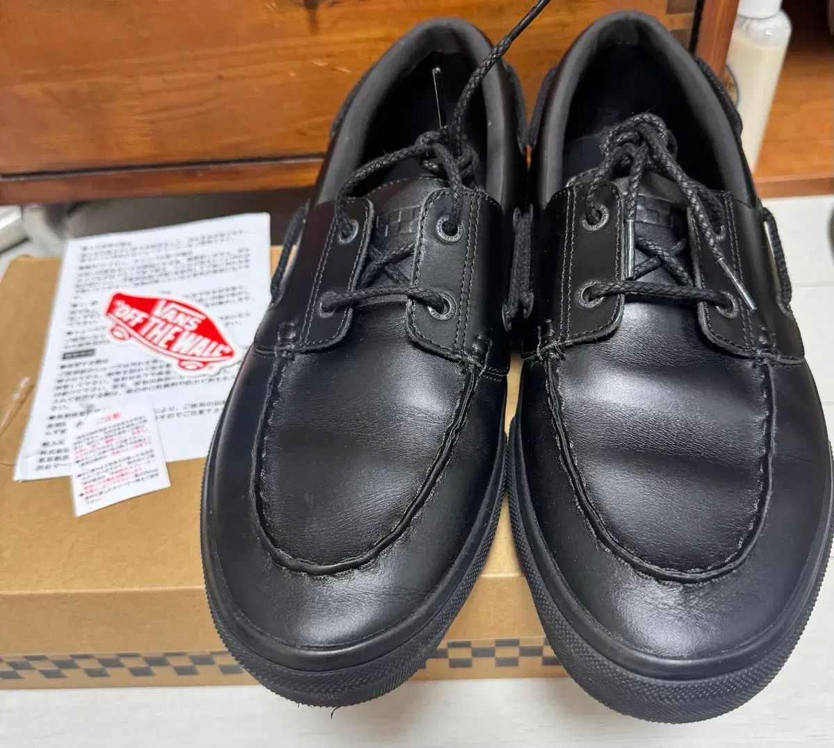 VANS ヴァンズ エンブロイダリー 2 ローファー