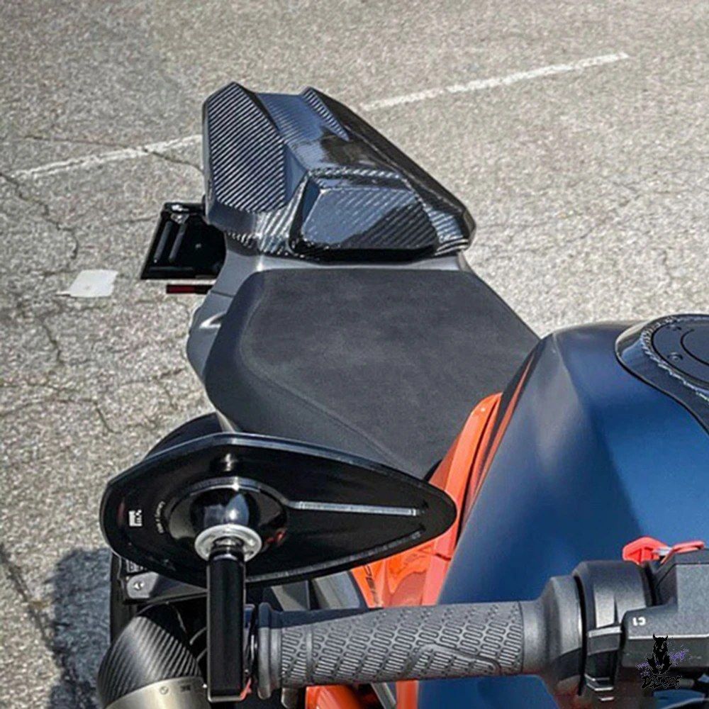 KTM スーパーデューク 1290 R 2020-2023 リアシートカバー カウル