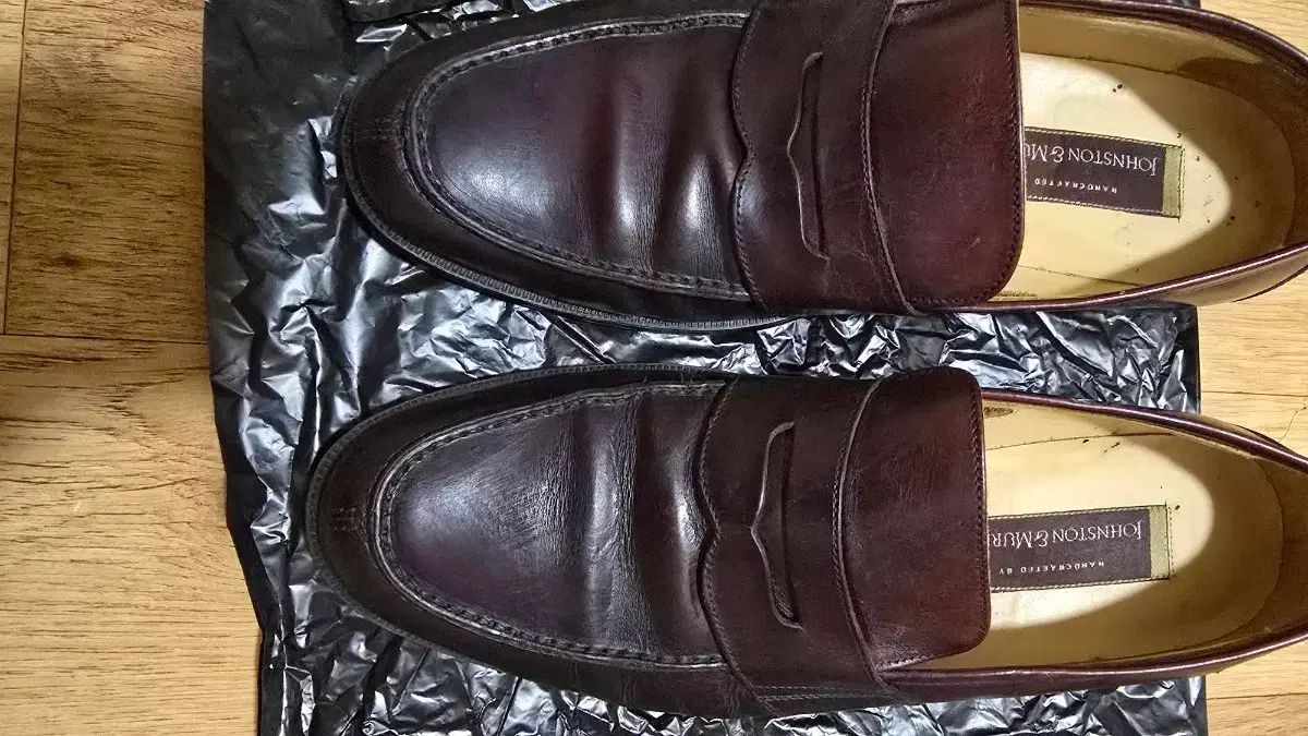 イタリア製品 ジョーンリーアンドペニー ローファー DARK BROWN 260-265 mm