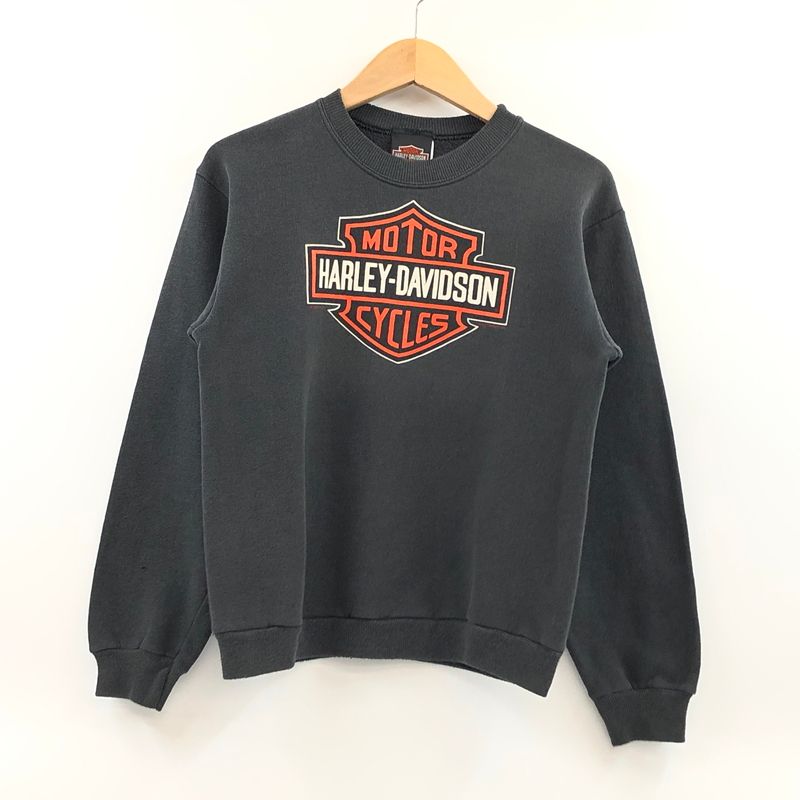 【現状渡し品】HARLEY-DAVIDSON ハーレーダビッドソン × HANES BODY ヘインズボディ 90S EMBLEM SWEATSHIRT スウェットシャツ トレーナー トップス【146-260621-hn-07-fur】