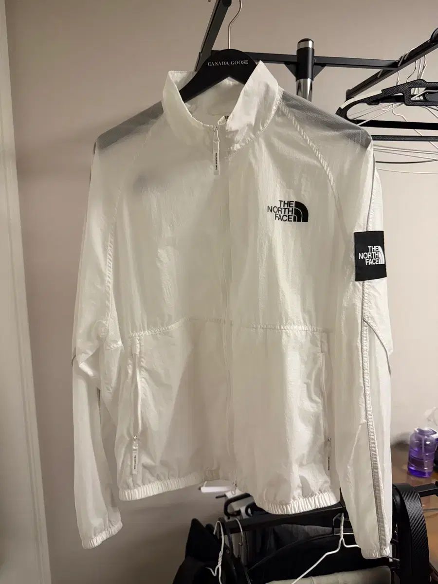 THE NORTH FACE ザノースフェイス ウィンドブレーカー