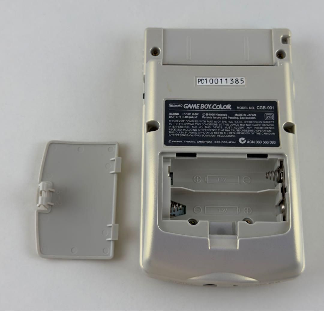 美品 ゲームボーイカラー ポケモンセンター 本体 ポケモン金銀発売記念 正規品 Nintendo GAMEBOYCOLOR