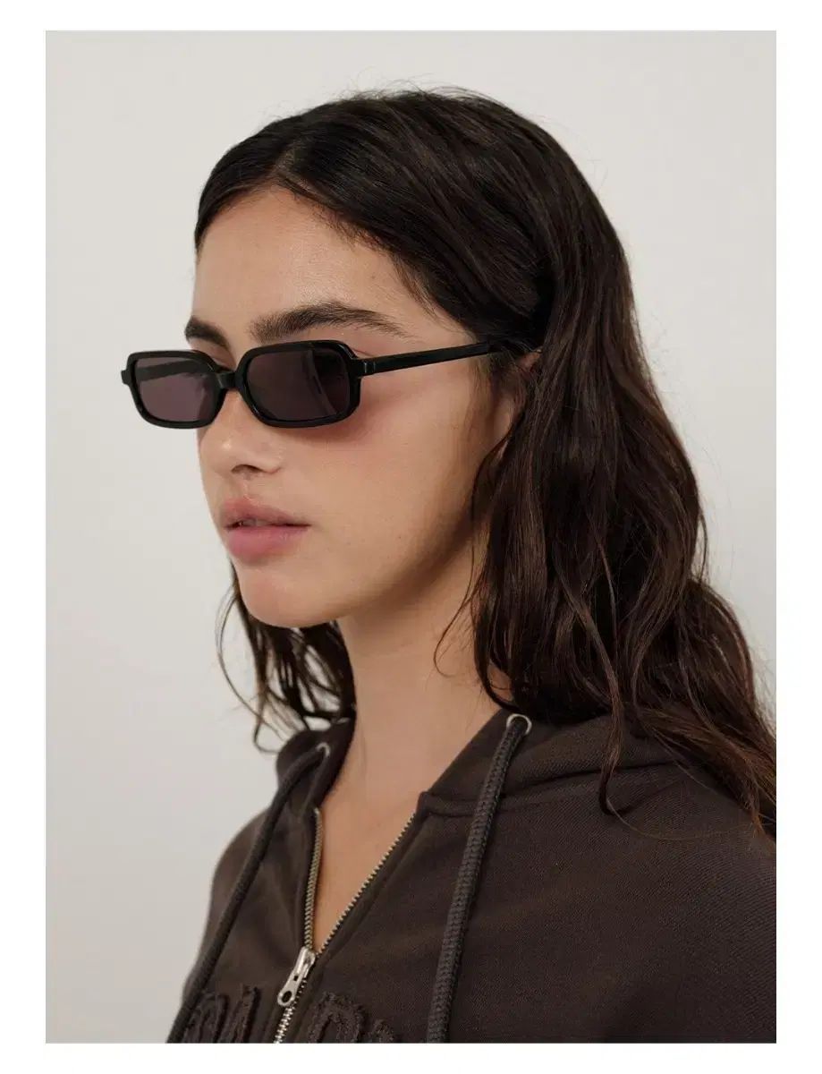 ザ・バーネット サングラス bronte square sunglasses ブラック