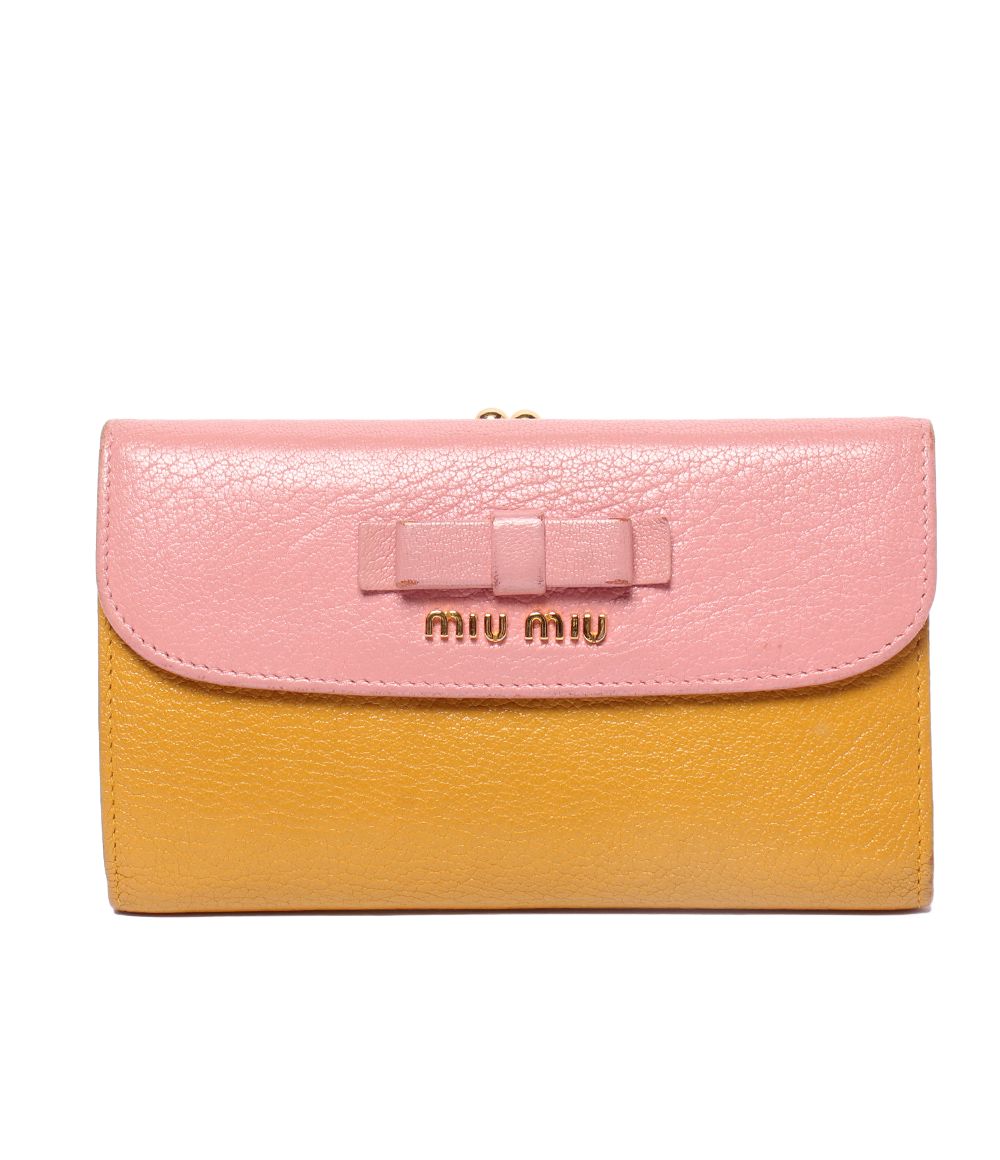 ミュウ ミュウ 二つ折り長財布 5ME120 レディース Miu Miu - メルカリ