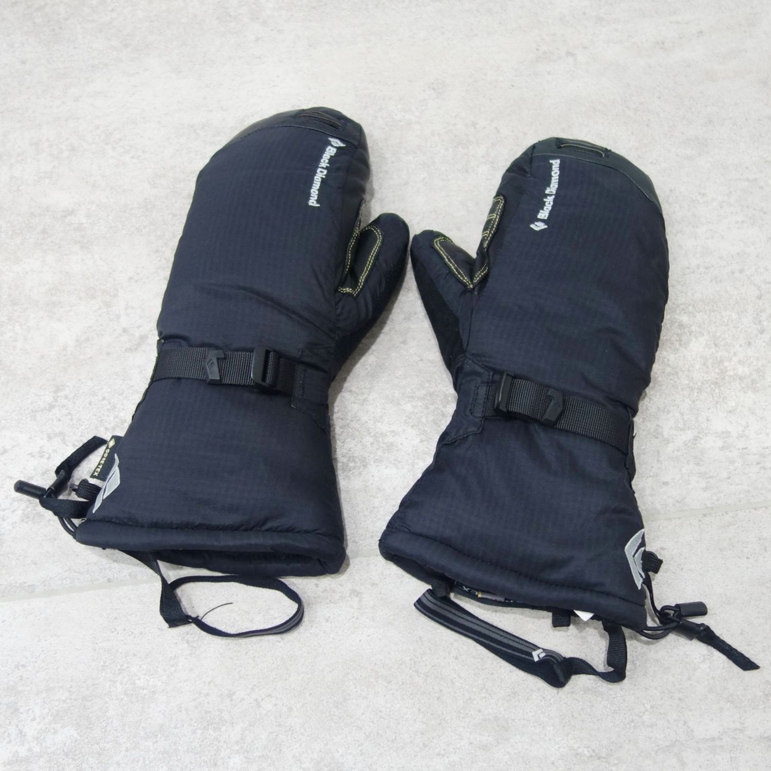 極美品 ブラックダイヤモンド Black Diamond Super Light