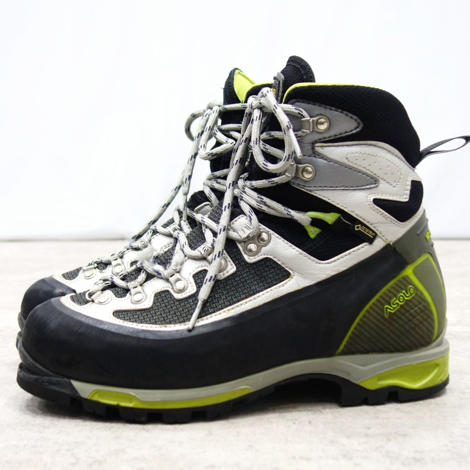 美品！アゾロ　6B＋GV 23.5センチ　※購入前にコメントください アゾロ ASOLO 6B プラス GV 登山 ブーツ 靴 シューズ 中綿入り ア