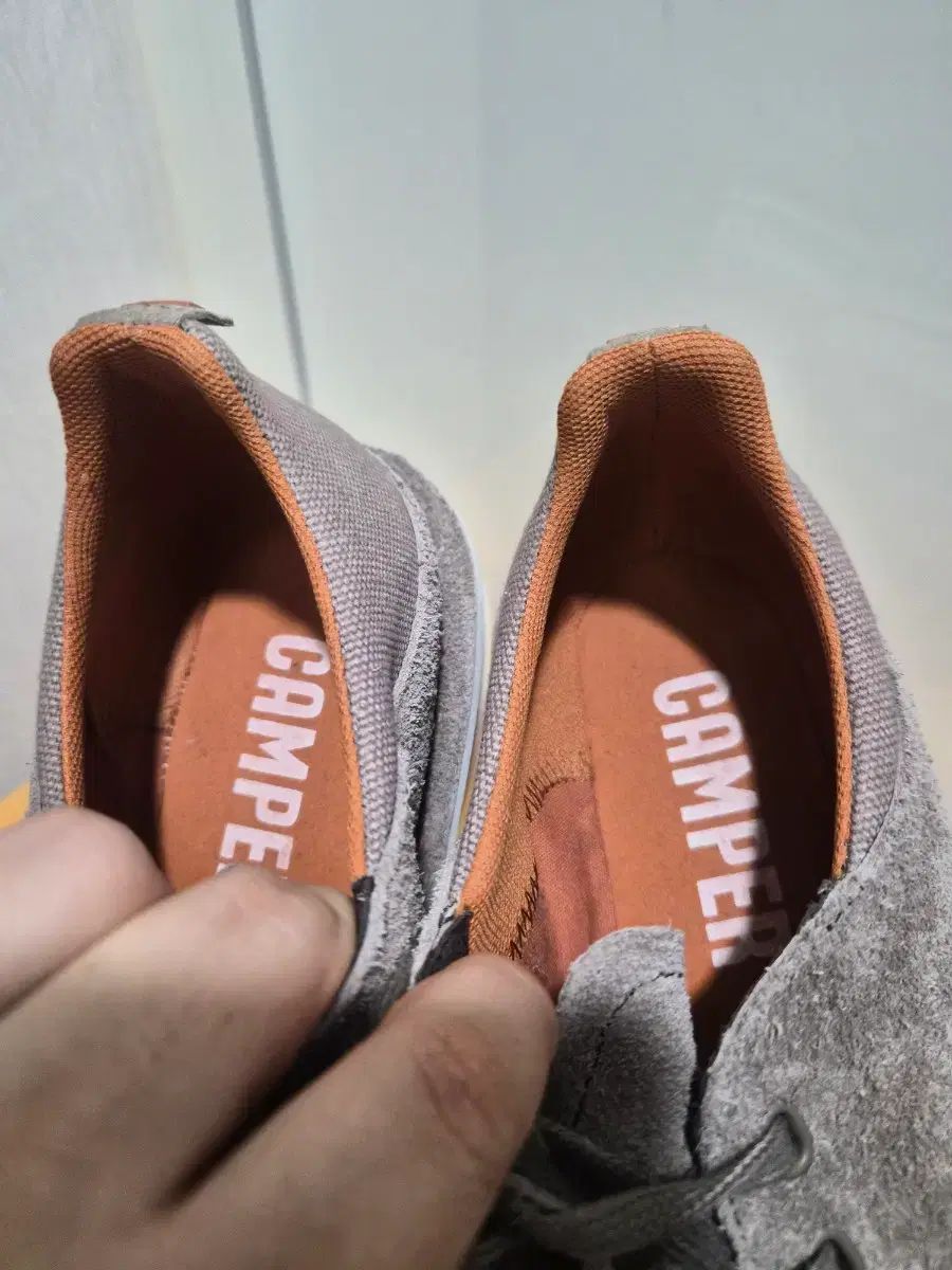 カンペール Camper スウェード グレー メンズ シューズ カンペール Camper スウェード グレー メンズ シューズ