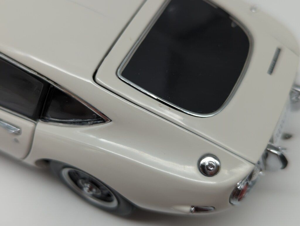 MMP 1/24EBBRO Premium Collection TOYOTA 2000GT (ホワイト)
