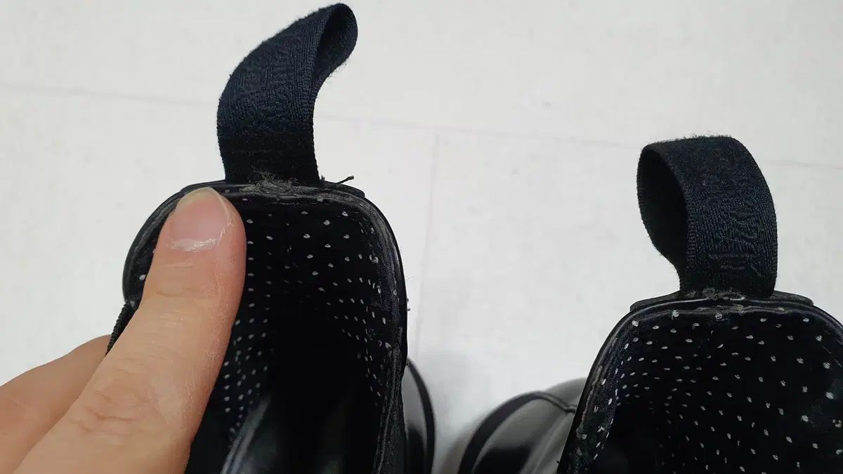 DR. MARTENS ドクターマーチン フローラ チェルシーブーツ UK9 (280程度)