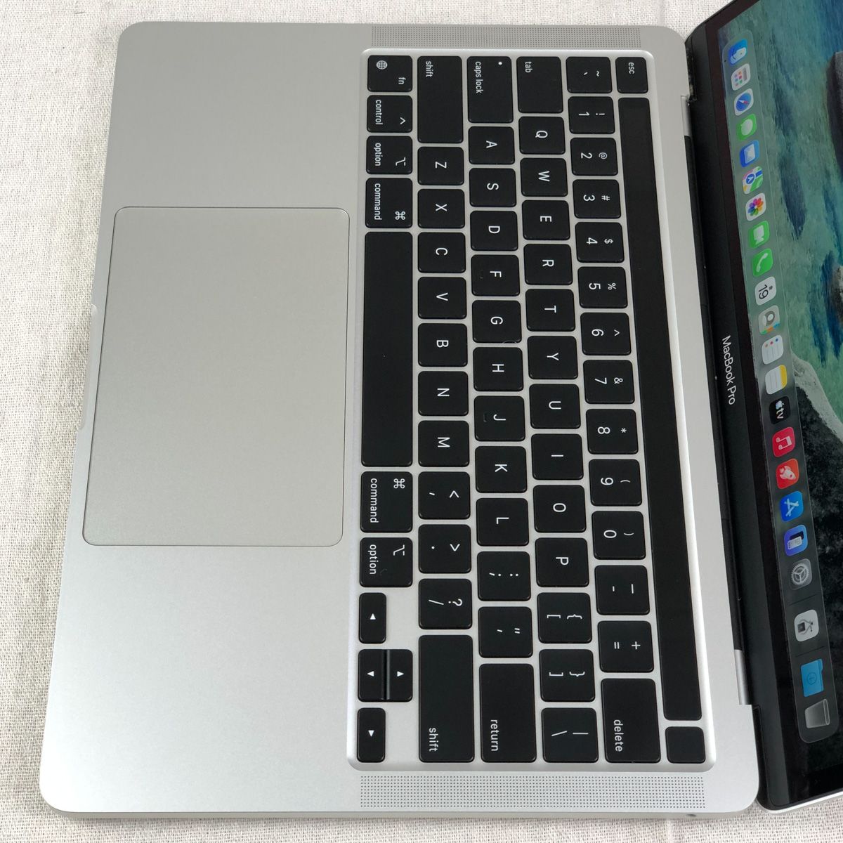 本体のみ】MacBook Pro M1 16GB/256GB 中古 A2338 - メルカリ