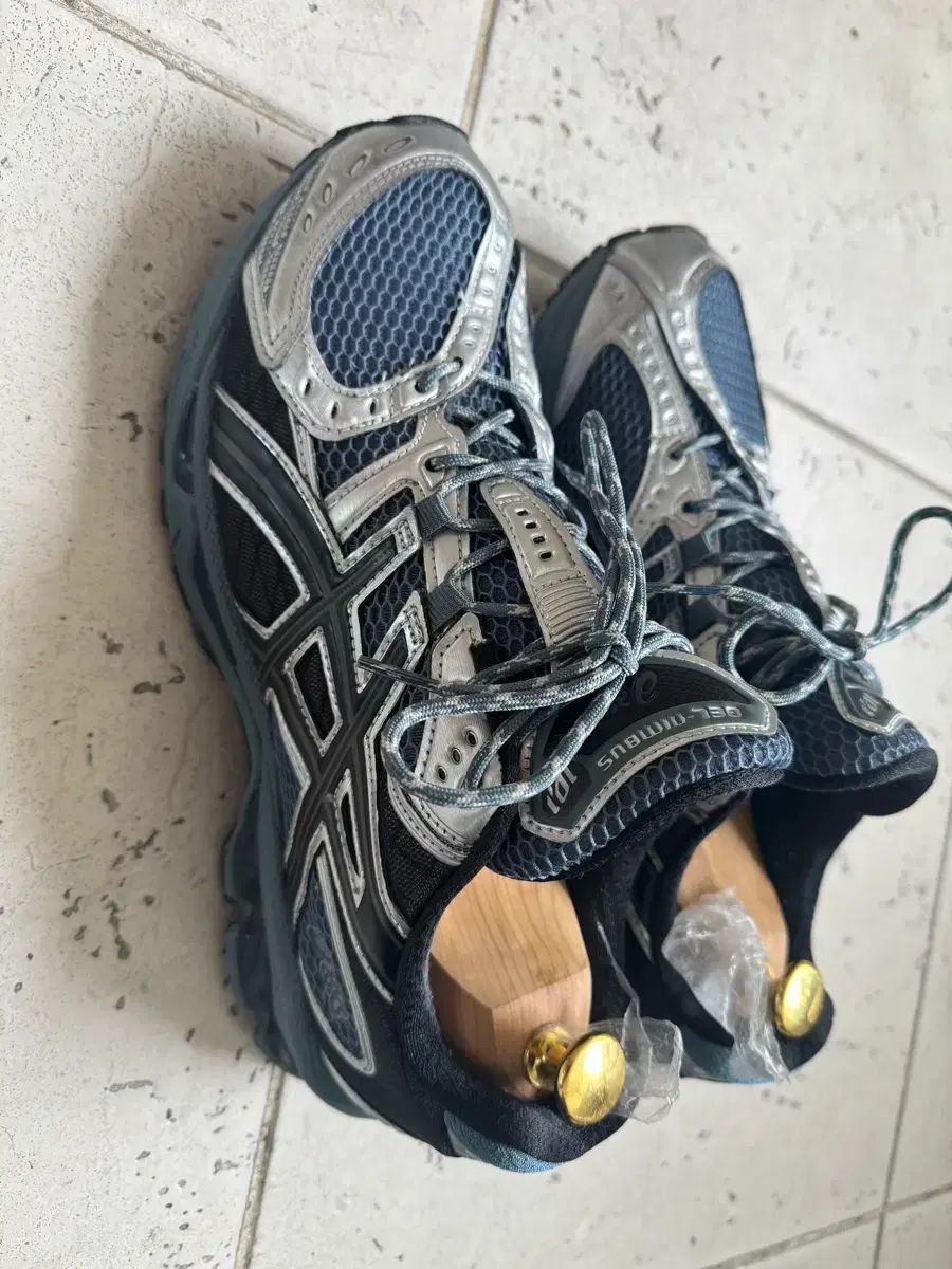 asics ニンバス 10 1 26.5サイズ