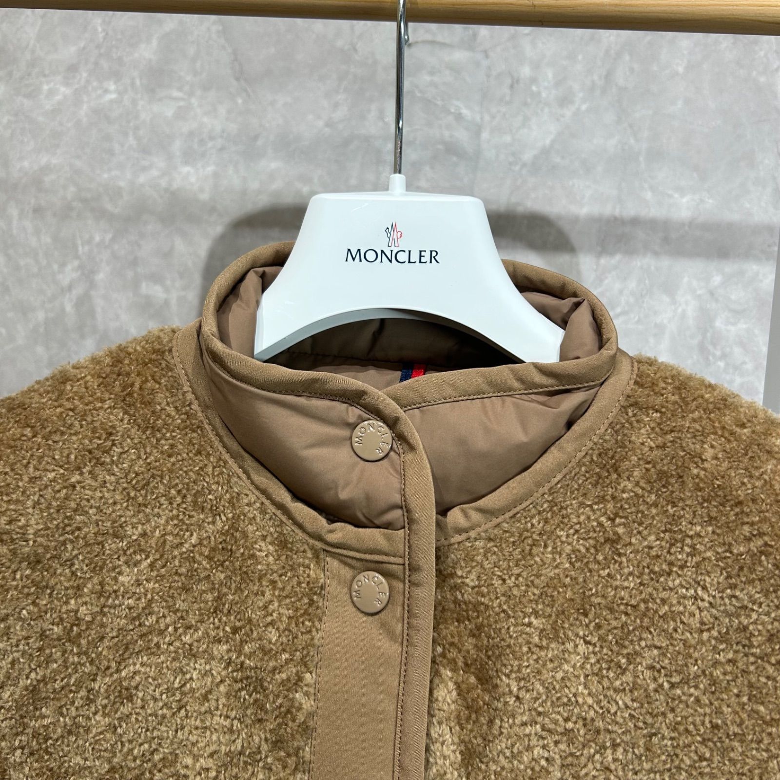 未使用級】【24-25年モデル】 MONCLERモンクレールダウンベストBOST