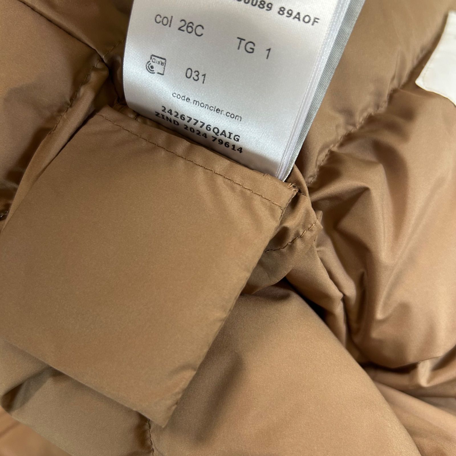 未使用級】【24-25年モデル】 MONCLERモンクレールダウンベストBOST