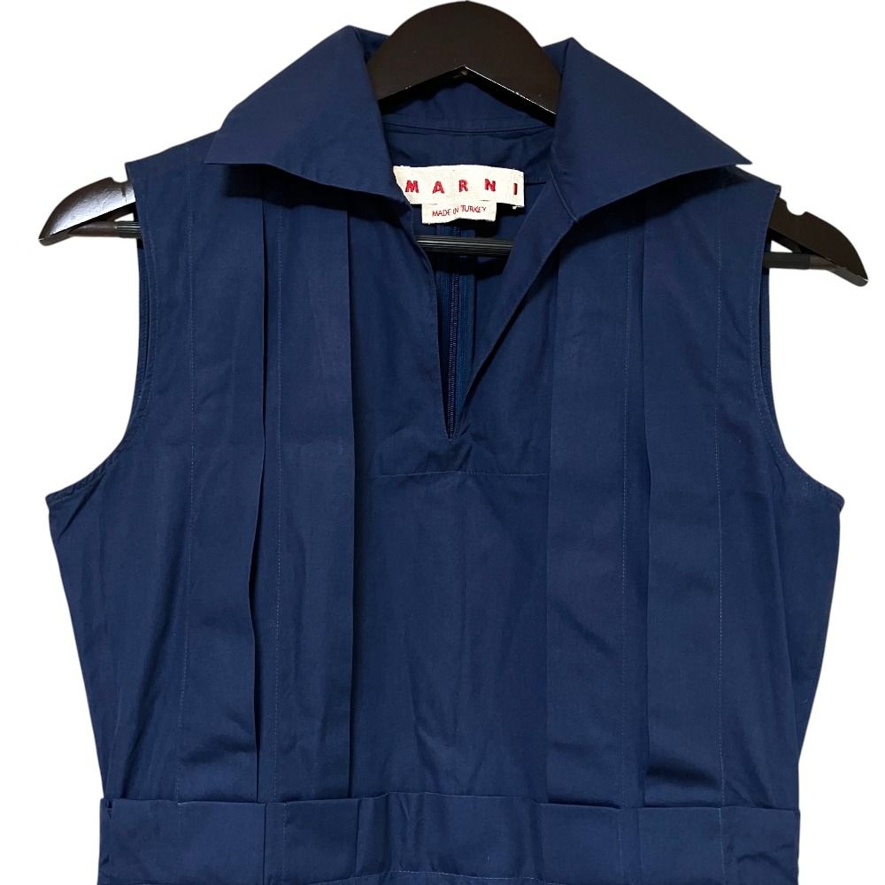 美品 MARNI マルニ キーネック プルオーバー ミモレ丈 ノースリーブ