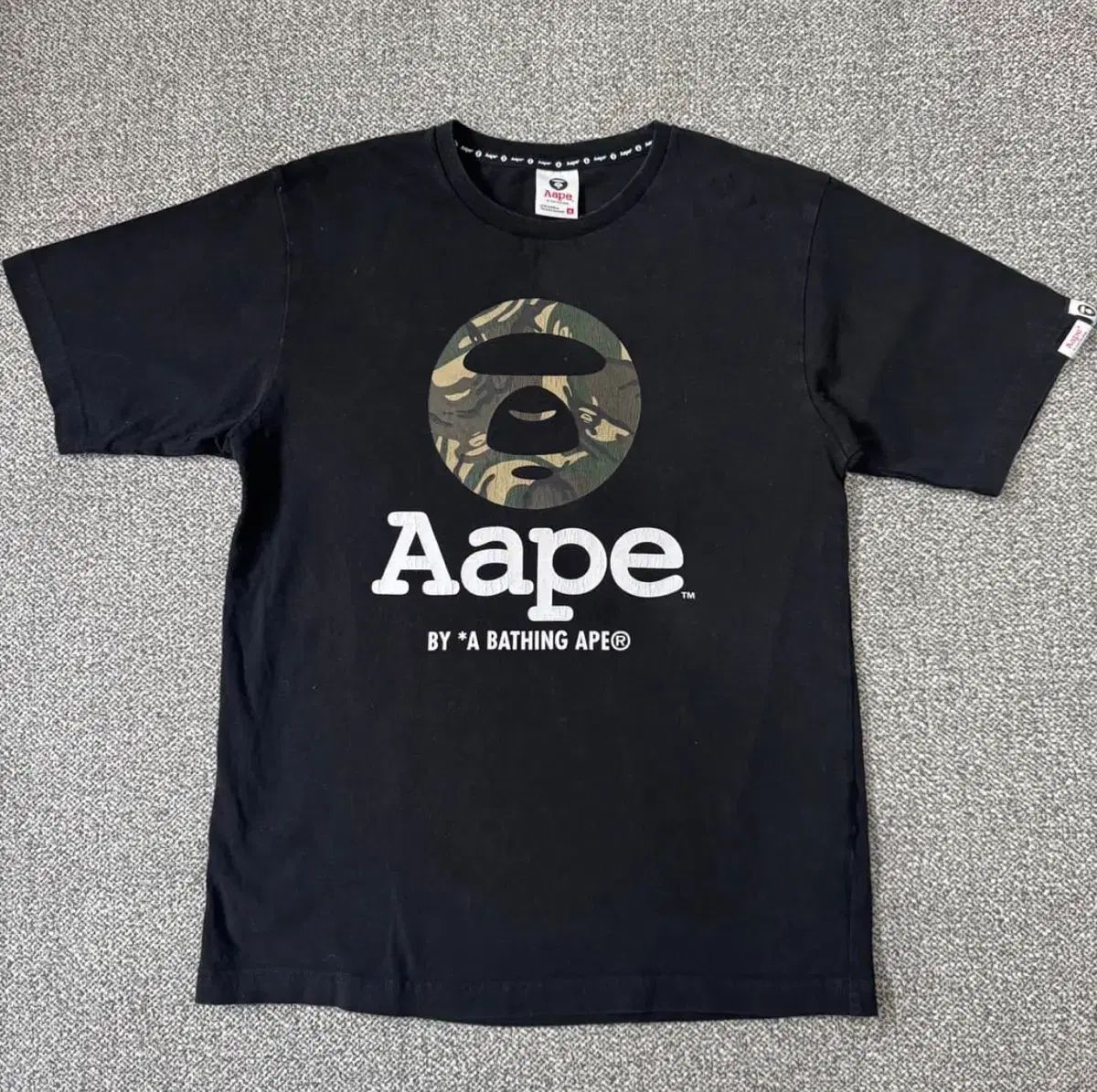 Aape サルカモ半袖Tシャツ