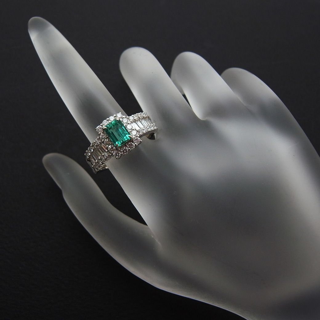 コロンビア産 ノンオイル エメラルド ダイヤモンド リング 16号 0.91ct