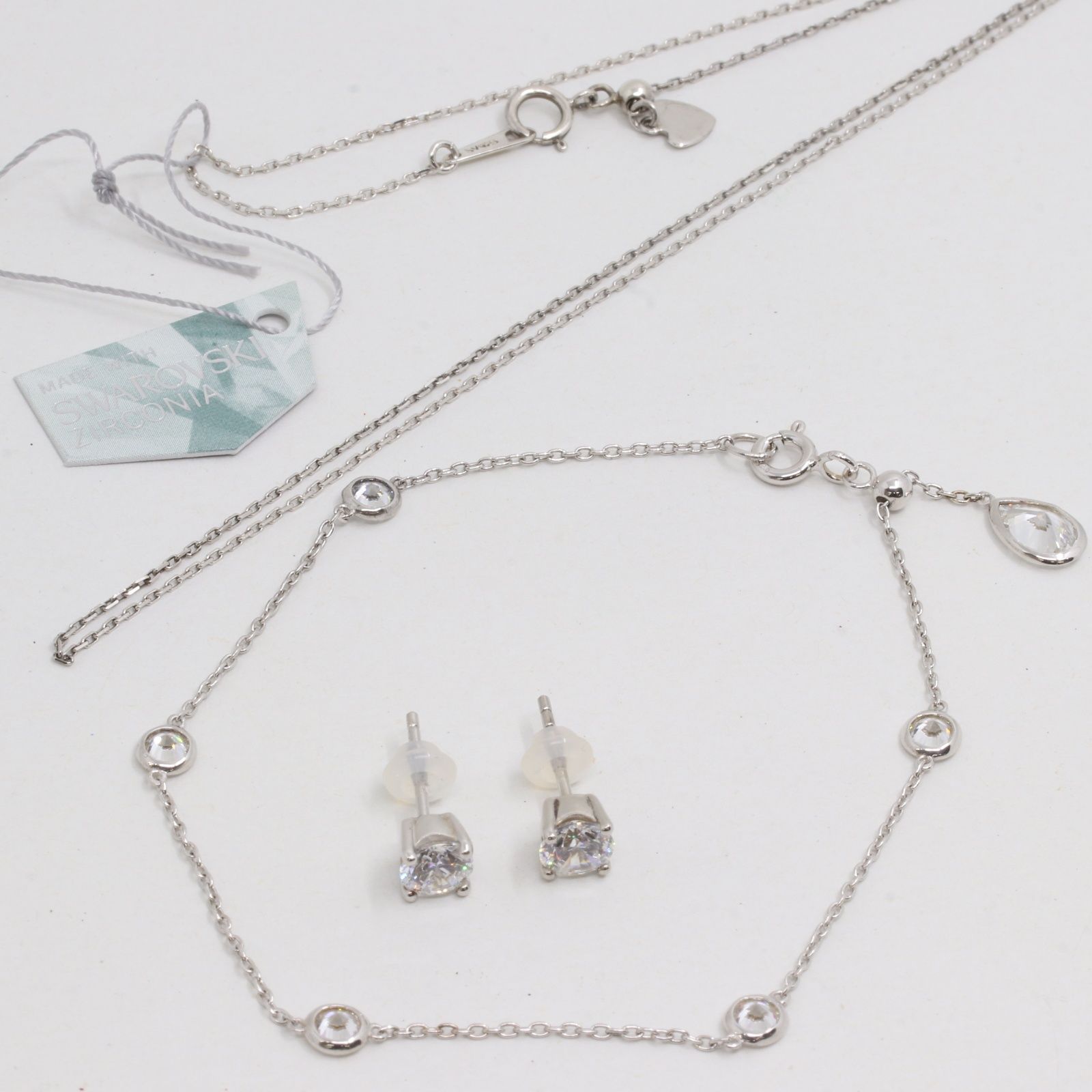 ITLEODA3K43W 即決 本物 SWAROVSKI スワロフスキー ピアス ネックレス