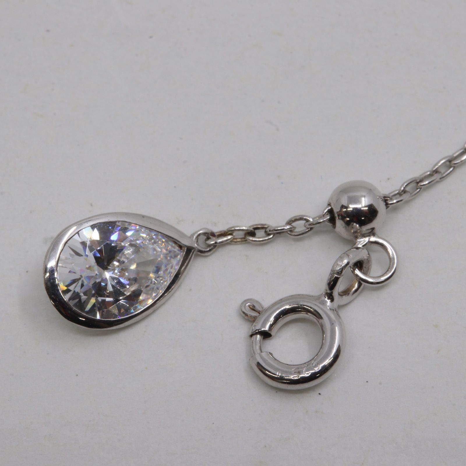 ITLEODA3K43W 即決 本物 SWAROVSKI スワロフスキー ピアス ネックレス 