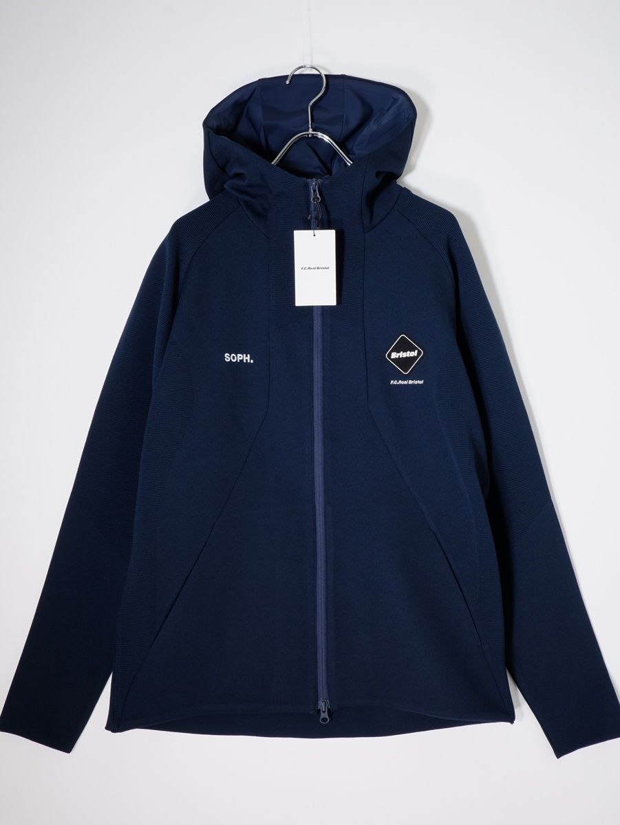 FCRBエフシーアールビーF.C.R.B. 2026SS BIG COLLAR STAND ブランドの