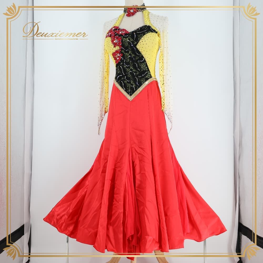 社交ダンス 衣装 in the MOOD インザムード ドレス ワンピース スタンダード レッド系 花 ラインストーン 光沢 上品 かわいい ダンス衣装 イベント ステージ パーティー 華やか フラワー 輝き キラキラ ブラック系 イエロー系 ゴールド系