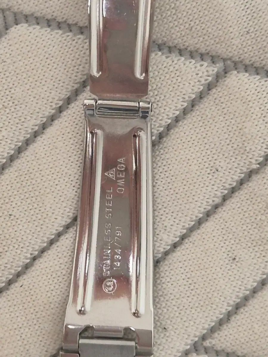 オメガ 時計ベルト メタルストラップ 20mm