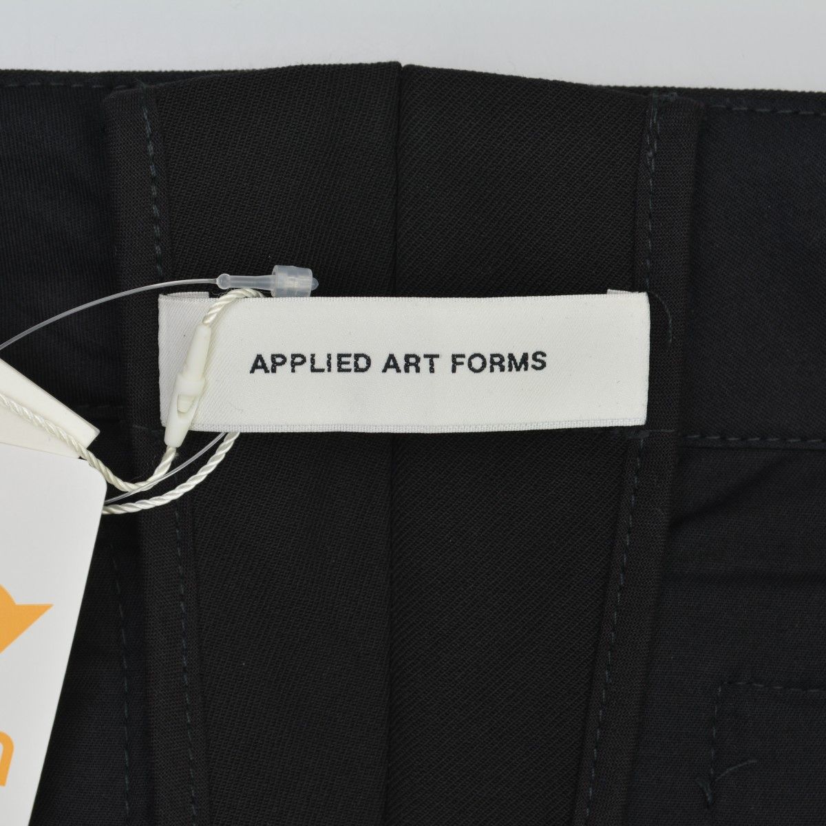 APPLIEDARTFORMS】DM1-9 Pleated Slacksパンツ - メルカリ