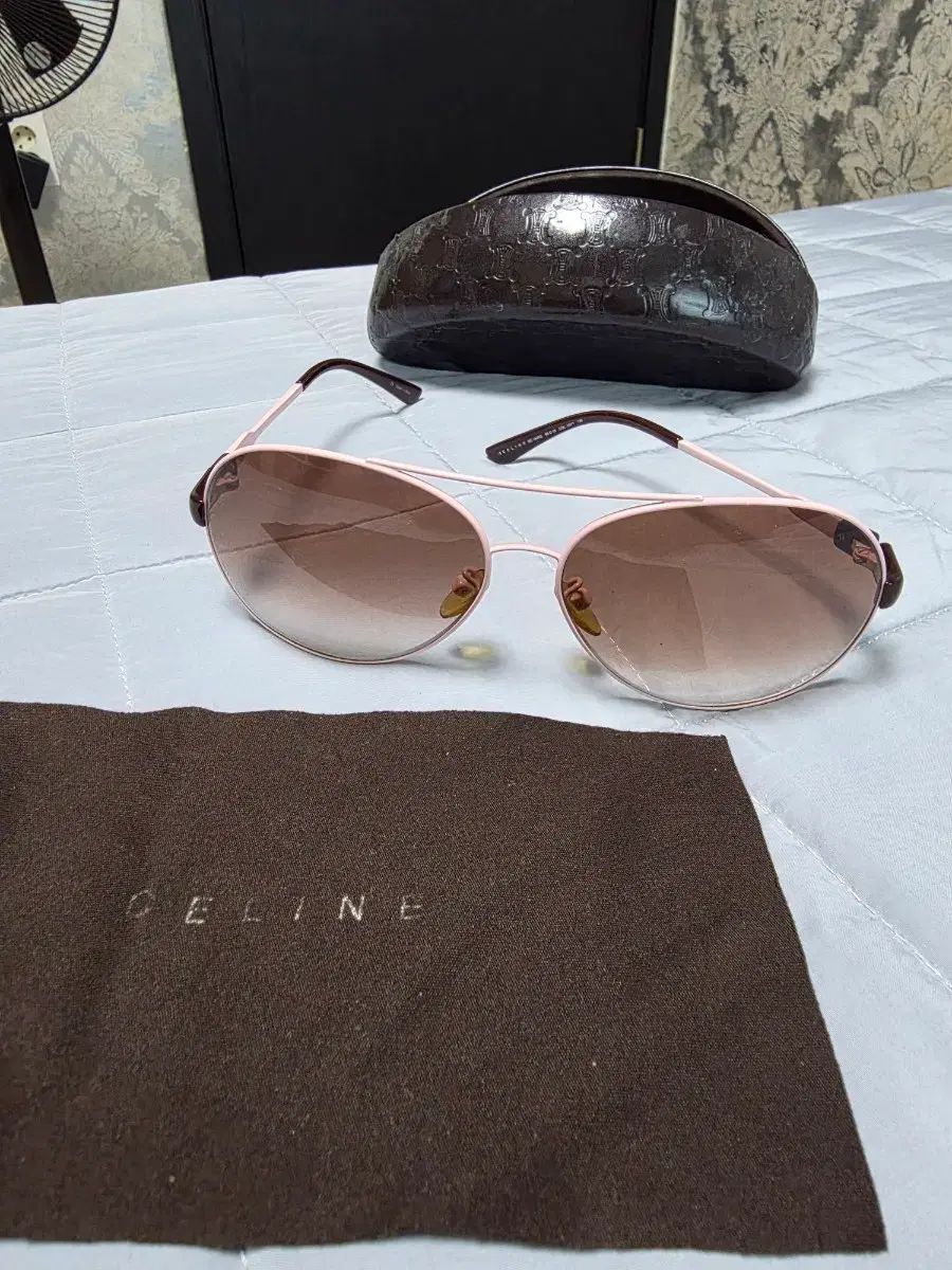 Celine セリーヌ レディース サングラス 正規品 出品