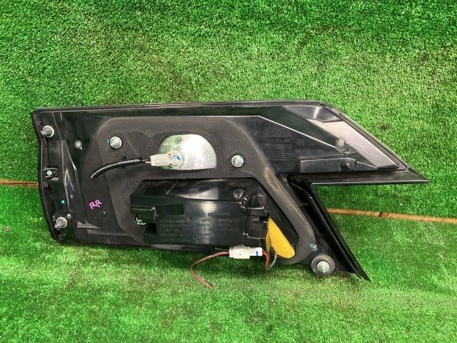 オデッセイ RC1 右フィニッシャーパネル アブソルート 7人