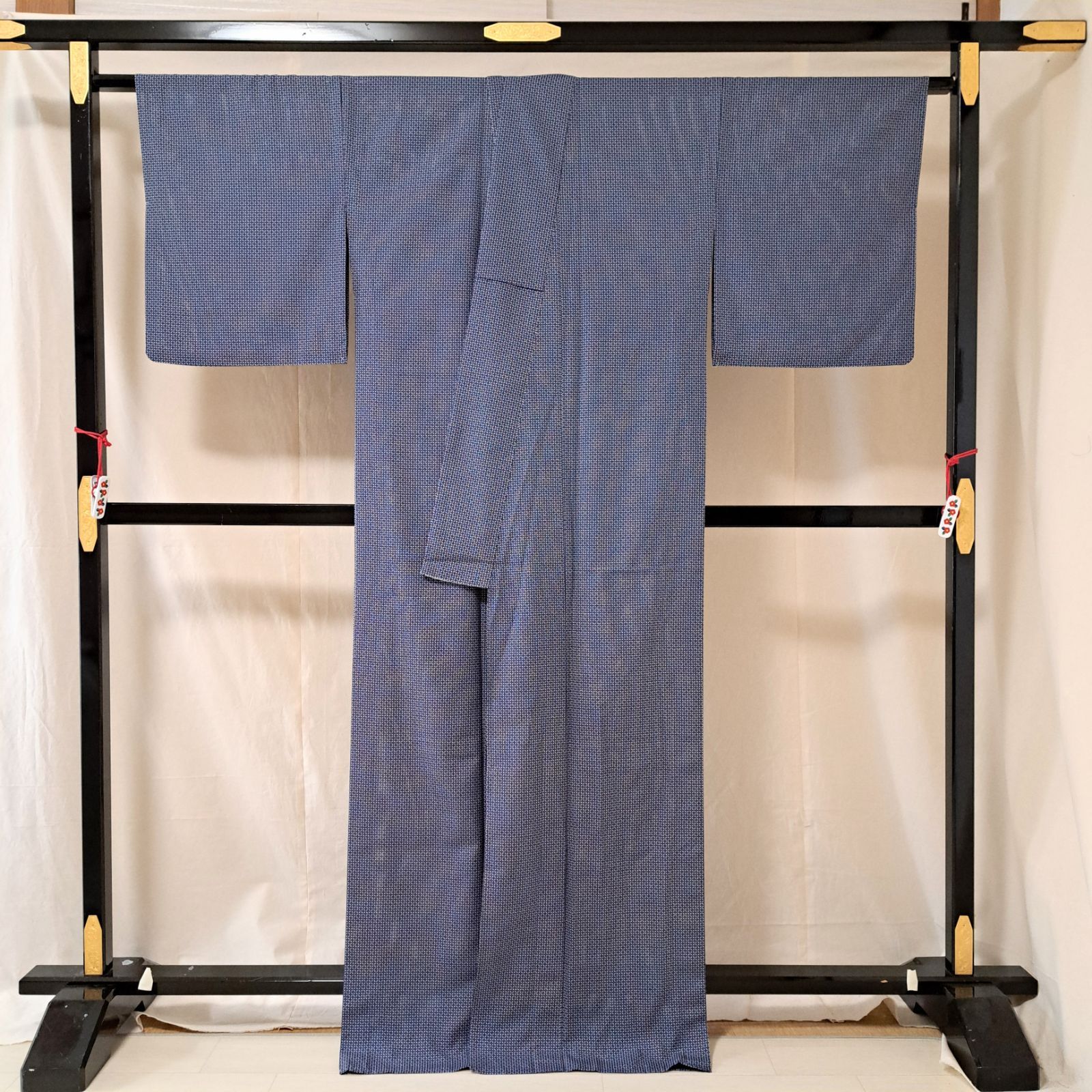 絽　両面染め　小紋　夏 洗える夏着物・小紋・絽】両面染め 紺 幾何学模様 新しめの美品です れ