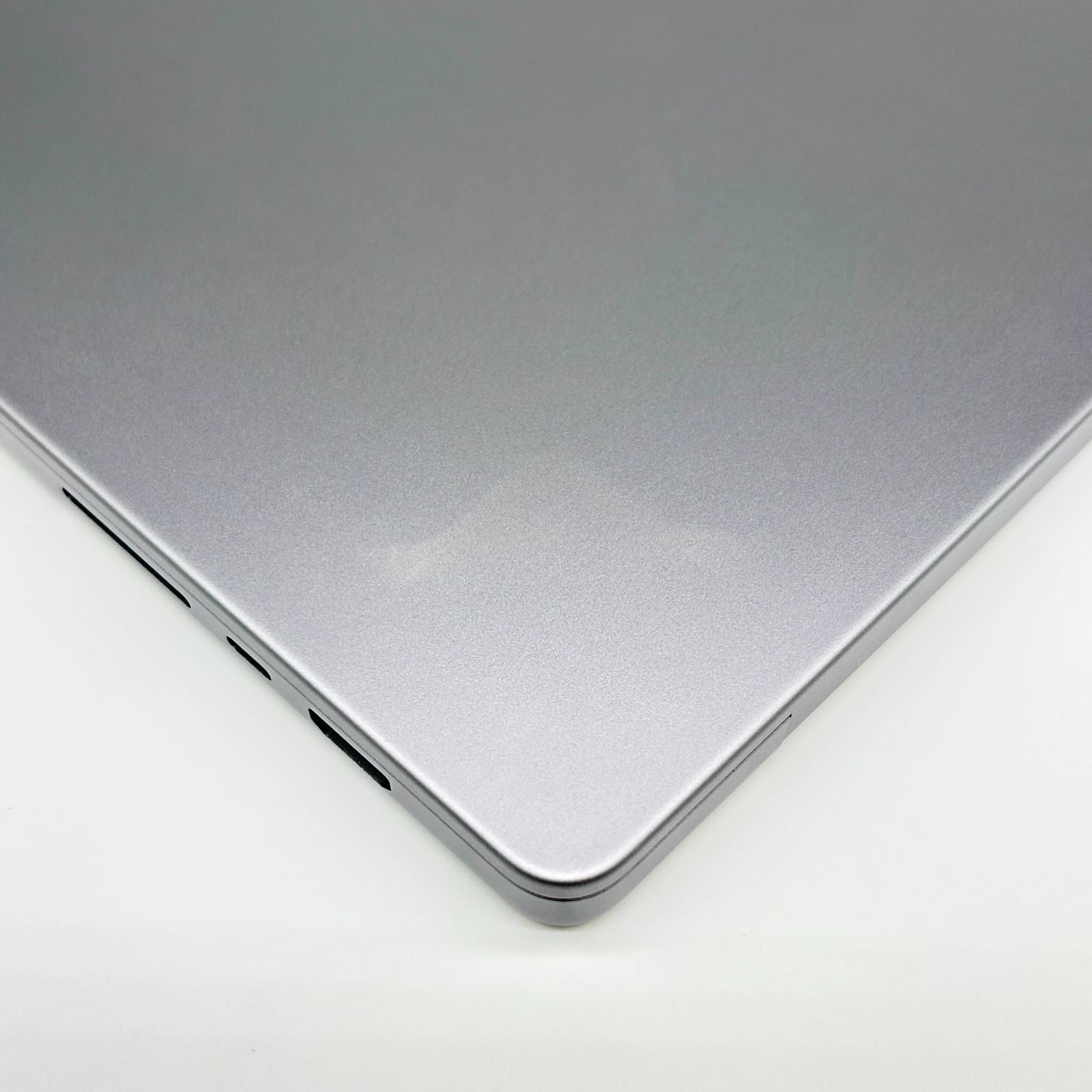 即配【良品】Apple MacBook Pro 2021年モデル 16-inch A2485 Apple M1 Max GPU 32コア メモリ 64GB SSD 1TB シルバー JIS配列 最大容量100％ 動作確認済 送料無料